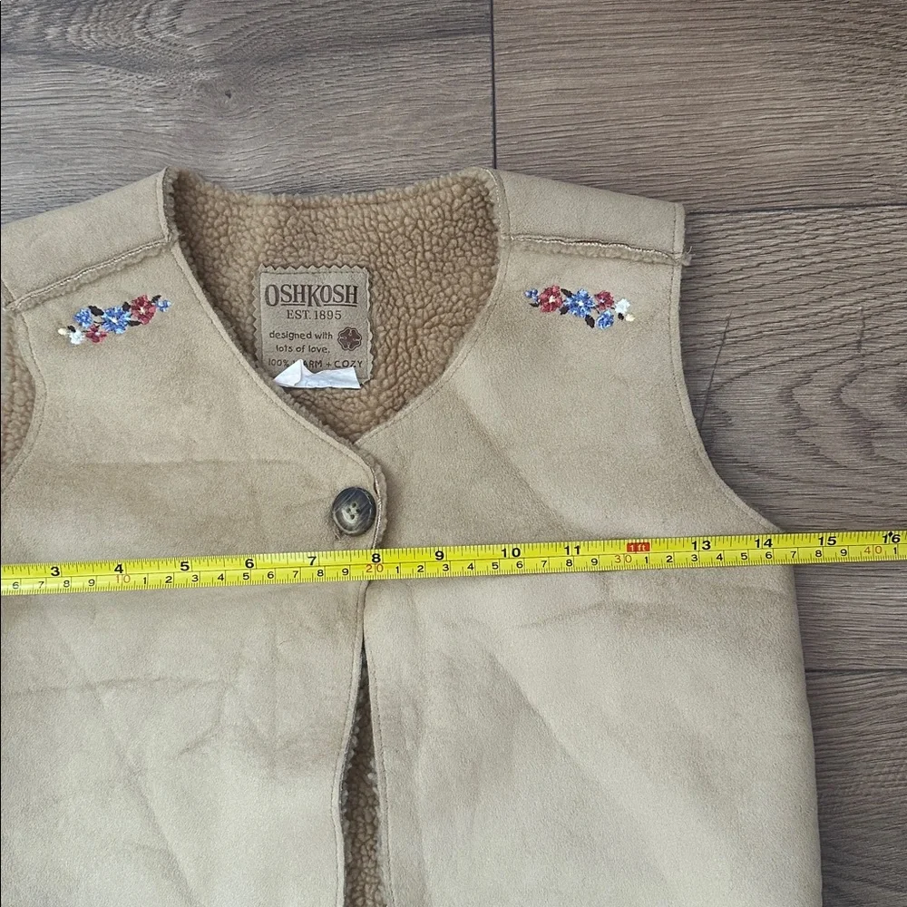 OshKosh B'gosh Girls Faux Suede Sherpa Lined Vest Tan‎ Size 7 Embroidered